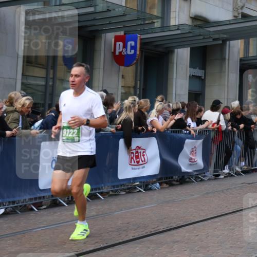 13.09.2026 - 21. swb-Marathon Bremen Strokosch-Dieckow http://msf.ph/oto/10314065 13.09.2026 13:15:36 Ziel 145, 982, 1955, 2623, 2733, 3119, 3149, 3422, 3536, 3689, 3836, 3991, 4128, 4573, 4823, 5430, 5474, 5533, 5588, 5913, 6481, 6515, 7307, 7413, 8487, 9122, 9278, 13149, 13158, 13249, 1033, 1445, 3346, 3743, 4111, 4212, 4646, 4653, 4663, 5533, 6011, 6162, 6526, 7203, 7291, 7346, 7717, 7730, 7992, 8086, 8254, 8255, 9029, 9391, 9475, 9777 meine-sportfotos.de