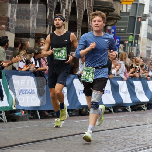 13.09.2026 - 21. swb-Marathon Bremen Strokosch-Dieckow http://msf.ph/oto/10314164 13.09.2026 13:05:44 Ziel 439, 3271, 3365, 4025, 5092, 5199, 5725, 6579, 7141, 9273, 1017, 1745, 2538, 3520, 4157, 4712, 6025, 6058, 7399, 8334, 8706, 8877, 8973, 9010, 9918 meine-sportfotos.de