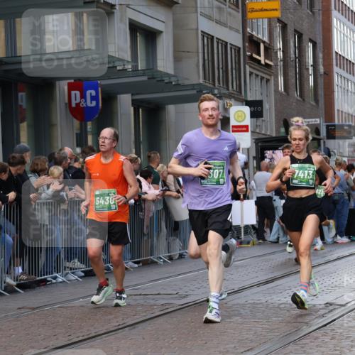13.09.2026 - 21. swb-Marathon Bremen Strokosch-Dieckow http://msf.ph/oto/10314212 13.09.2026 13:15:40 Ziel 145, 663, 982, 1955, 2623, 2733, 3119, 3134, 3149, 3422, 3689, 3836, 3991, 4128, 4823, 5430, 5474, 5588, 5913, 6106, 6481, 6744, 7307, 7413, 8487, 9122, 9278, 13149, 13158, 13249, 1033, 1445, 3346, 3536, 3836, 3991, 4212, 4573, 4646, 4653, 4663, 5533, 5588, 6011, 6162, 6515, 6526, 7203, 7291, 7346, 7992, 8086, 8254, 8255, 9029, 9391, 9475, 9777, 13249 meine-sportfotos.de