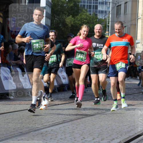 13.09.2026 - 21. swb-Marathon Bremen Strokosch-Dieckow http://msf.ph/oto/10314318 13.09.2026 13:24:24 Ziel 102, 342, 776, 909, 1199, 2210, 2370, 2517, 2967, 3044, 3372, 5012, 5104, 5146, 5208, 5257, 5397, 5481, 5623, 5928, 6105, 6772, 7059, 7094, 7105, 7357, 7761, 8051, 8052, 8082, 8179, 9087, 9916, 10059, 13007, 13219, 789, 790, 1582, 3375, 3524, 3994, 5572, 5668, 5669, 5953, 6080, 7568, 8310, 8636, 8784, 8881, 9264, 9676, 10069, 10071, 10097 meine-sportfotos.de