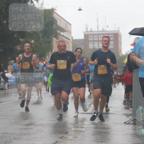 13.09.2026 - Kiel Lauf Markus Tischler http://msf.ph/oto/10314371 13.09.2026 10:42:37 Fleethörn 5567, 8701, 4432, 11714 meine-sportfotos.de