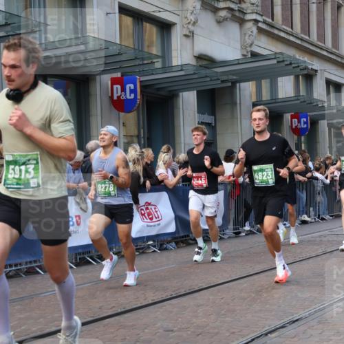 13.09.2026 - 21. swb-Marathon Bremen Strokosch-Dieckow http://msf.ph/oto/10314478 13.09.2026 13:15:44 Ziel 145, 481, 663, 982, 1955, 2623, 3134, 3149, 4128, 4823, 5430, 5474, 5913, 6106, 6481, 6744, 7307, 7413, 8398, 8487, 9122, 9278, 13008, 13149, 13158, 1033, 1445, 2733, 3119, 3346, 3422, 3536, 3689, 3836, 3991, 4212, 4573, 4646, 4653, 4663, 5533, 5588, 6162, 6515, 6526, 7203, 7291, 7346, 7992, 9029, 9391, 9475, 9777, 13249 meine-sportfotos.de