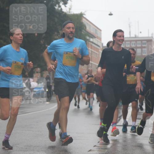 13.09.2026 - Kiel Lauf Markus Tischler http://msf.ph/oto/10314683 13.09.2026 10:43:18 Fleethörn 39, 5764, 5763, 703, 8457 meine-sportfotos.de