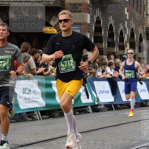 13.09.2026 - 21. swb-Marathon Bremen Strokosch-Dieckow http://msf.ph/oto/10314736 13.09.2026 13:05:59 Ziel 1017, 1301, 1562, 1879, 2538, 3242, 3271, 4157, 5199, 5725, 6025, 6579, 7141, 8973, 681, 3297, 3466, 4614, 5803, 6686, 7336, 8670, 8983, 9429 meine-sportfotos.de