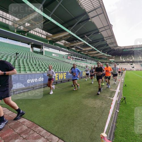 13.09.2026 - 21. swb-Marathon Bremen Michael Burmester http://msf.ph/oto/10314754 13.09.2026 13:10:36 Laufen im Stadion 164, 265, 373, 383, 391, 448, 532, 563, 581, 813, 869, 898, 984, 1072, 1180, 1738, 1855, 1867, 1894, 1967, 2202, 2208, 2232, 2268, 2284, 2299, 2330, 2333, 2339, 2342, 2432, 2443, 2471, 2525, 2530, 2531, 2553, 2573, 2589, 2594, 2654, 2669, 2682, 2714, 2717, 2784, 2785, 2819, 2836, 2920, 2931, 2932, 3026, 3032, 3063, 3086, 3089, 3122, 3159, 3174, 3207, 3208, 3291, 3316, 3333, 3352, 3370, 3398, 3409, 3410, 3437, 3470, 3707, 3769, 3857, 109, 800 meine-sportfotos.de