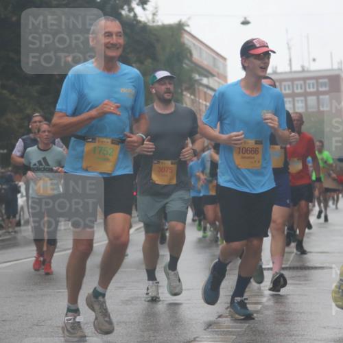 13.09.2026 - Kiel Lauf Markus Tischler http://msf.ph/oto/10314835 13.09.2026 10:43:33 Fleethörn 10948, 138, 1752, 3075, 38, 10666, 12044 meine-sportfotos.de