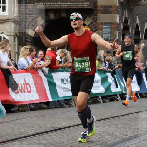 13.09.2026 - 21. swb-Marathon Bremen Strokosch-Dieckow http://msf.ph/oto/10314987 13.09.2026 13:06:02 Ziel 1017, 1301, 1562, 1745, 1879, 2538, 3242, 3271, 3520, 4157, 5199, 5725, 6025, 6579, 8706, 8973, 9010, 474, 1901, 3466, 4614, 6686, 7336, 8670, 9934 meine-sportfotos.de