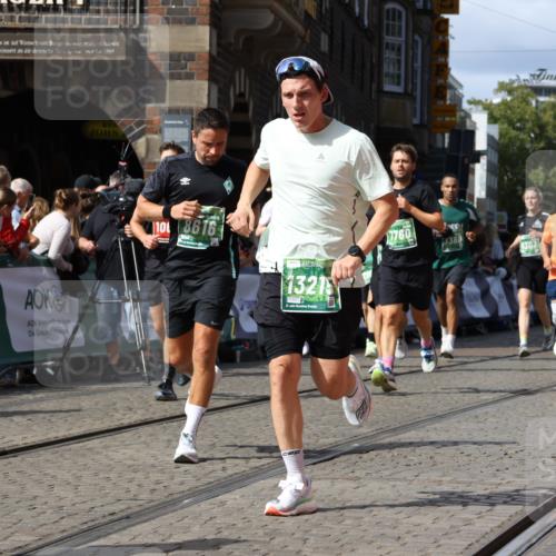 13.09.2026 - 21. swb-Marathon Bremen Strokosch-Dieckow http://msf.ph/oto/10315123 13.09.2026 13:30:54 Ziel 625, 800, 834, 1067, 1926, 2369, 2452, 2723, 3163, 3164, 3425, 4058, 4206, 4332, 4342, 4415, 4425, 4748, 4757, 5506, 5551, 6134, 6343, 6347, 6523, 6988, 7253, 7567, 7645, 7821, 8116, 8117, 8169, 8314, 8762, 8878, 8966, 9011, 9108, 9692, 9695, 9699, 9825, 13090, 1189, 1479, 2513, 2802, 2902, 3360, 3800, 4647, 5846, 6307, 6419, 6732, 7198, 7359, 7637, 7760, 7798, 7882, 8382, 8543, 8616, 9274, 9937, 9958, 9962, 9969, 9976, 9977, 13152 meine-sportfotos.de