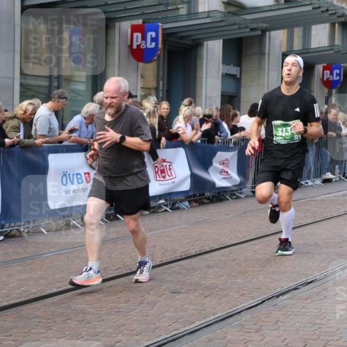 13.09.2026 - 21. swb-Marathon Bremen Strokosch-Dieckow http://msf.ph/oto/10315148 13.09.2026 13:15:57 Ziel 481, 663, 740, 755, 792, 1605, 2604, 2623, 3134, 4128, 5554, 5963, 6106, 6721, 6744, 7801, 8398, 8487, 9031, 9115, 13008, 13158, 145, 982, 1033, 1955, 2733, 3119, 3149, 3422, 3536, 3689, 3836, 3991, 4573, 4823, 5430, 5474, 5533, 5588, 5913, 6481, 6515, 7307, 7413, 9122, 9278, 9475, 13149, 13249 meine-sportfotos.de