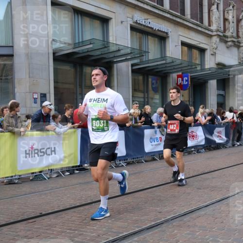 13.09.2026 - 21. swb-Marathon Bremen Strokosch-Dieckow http://msf.ph/oto/10315362 13.09.2026 13:16:02 Ziel 481, 663, 740, 755, 792, 1076, 1162, 1605, 2604, 3134, 5554, 5963, 6106, 6721, 6744, 7053, 7603, 7801, 8171, 8288, 8398, 9031, 9115, 13008, 145, 982, 1955, 2623, 2733, 3119, 3149, 3422, 3536, 3689, 3836, 3991, 4128, 4573, 4823, 5430, 5474, 5588, 5913, 6481, 6515, 7307, 7413, 8487, 9122, 9278, 13149, 13158, 13249 meine-sportfotos.de