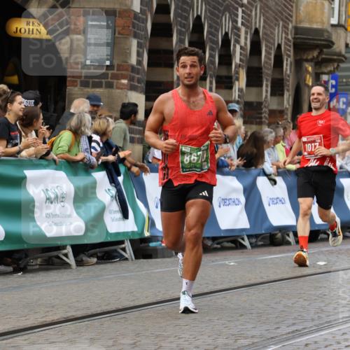13.09.2026 - 21. swb-Marathon Bremen Strokosch-Dieckow http://msf.ph/oto/10315440 13.09.2026 13:06:10 Ziel 1017, 1301, 1745, 1879, 2538, 3520, 4157, 4712, 6025, 6058, 7399, 8334, 8706, 8877, 8973, 9010, 9918, 474, 1901, 8621, 8670, 9934 meine-sportfotos.de