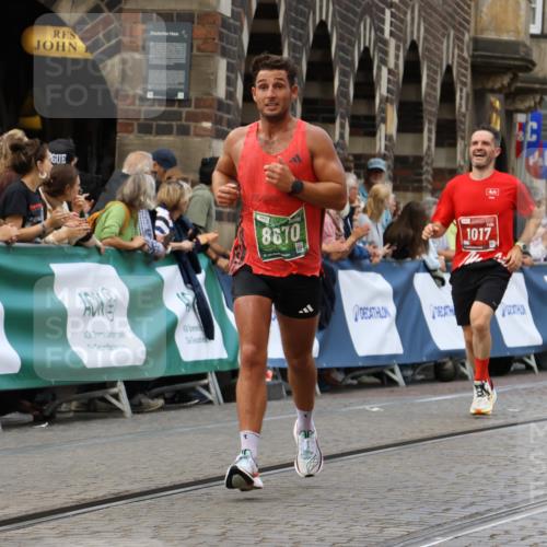 13.09.2026 - 21. swb-Marathon Bremen Strokosch-Dieckow http://msf.ph/oto/10315489 13.09.2026 13:06:10 Ziel 1017, 1301, 1745, 1879, 2538, 3520, 4157, 4712, 6025, 6058, 7399, 8334, 8706, 8877, 8973, 9010, 9918, 474, 1901, 8621, 8670, 9934 meine-sportfotos.de