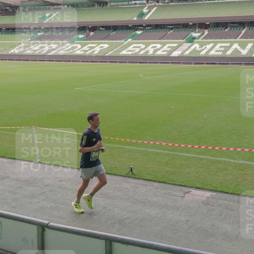 13.09.2026 - 21. swb-Marathon Bremen Michael Burmester http://msf.ph/oto/10315731 13.09.2026 12:50:28 Laufen im Stadion 335, 469, 524, 663, 670, 771, 779, 899, 1510, 1513, 1517, 1605, 1613, 1723, 1748, 1970, 1998, 2052, 2130, 2288, 2291, 2295, 2347, 2360, 2442, 2444, 2750, 2909, 3043, 3197, 3330, 3484, 3625, 3647, 3808, 3959, 3973, 4023, 4033, 4247, 4368, 4384, 4473, 4559, 4743, 4852, 4888, 4990, 5066, 5111, 5155, 5314, 5377, 5383, 5521, 5532, 5570, 5585, 5594, 5620, 5627, 5636, 5648, 5696, 6267, 6274, 6471, 6652, 6668, 6692, 6842, 6901, 6906, 7109, 7115, 7121, 8033, 8798 meine-sportfotos.de