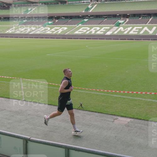 13.09.2026 - 21. swb-Marathon Bremen Michael Burmester http://msf.ph/oto/10315834 13.09.2026 12:50:37 Laufen im Stadion 335, 469, 663, 670, 771, 779, 899, 1125, 1455, 1510, 1513, 1517, 1605, 1613, 1748, 1970, 1998, 2052, 2130, 2288, 2291, 2295, 2347, 2360, 2442, 2444, 2750, 2909, 3330, 3440, 3484, 3625, 3647, 3808, 3959, 3973, 4023, 4033, 4247, 4368, 4384, 4473, 4559, 4582, 4727, 4743, 4781, 4782, 4852, 4888, 4990, 5066, 5111, 5155, 5314, 5377, 5383, 5521, 5532, 5570, 5585, 5594, 5620, 5627, 5636, 5696, 6267, 6274, 6471, 6652, 6668, 6842, 6901, 6906, 7109, 7115, 7121, 8033, 8798 meine-sportfotos.de