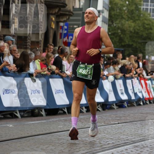 13.09.2026 - 21. swb-Marathon Bremen Strokosch-Dieckow http://msf.ph/oto/10315846 13.09.2026 13:06:20 Ziel 681, 1745, 3297, 3466, 3520, 4614, 4712, 5803, 6058, 6686, 7336, 7399, 8334, 8706, 8877, 8983, 9010, 9429, 9918, 1770, 1921, 2832, 4777, 7590, 8621, 13148 meine-sportfotos.de