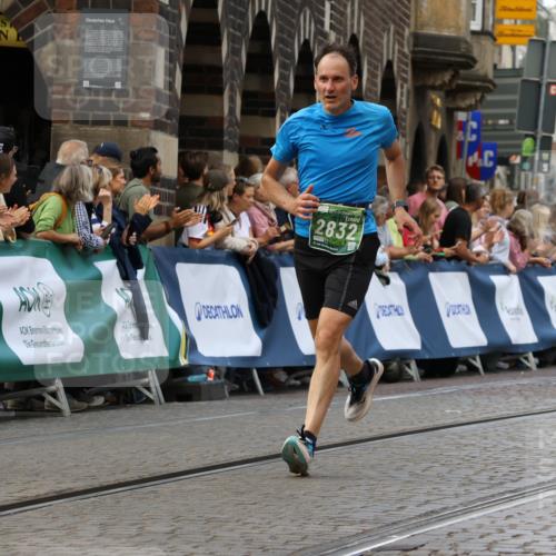13.09.2026 - 21. swb-Marathon Bremen Strokosch-Dieckow http://msf.ph/oto/10316150 13.09.2026 13:06:32 Ziel 474, 681, 1901, 3297, 3466, 4614, 5803, 6686, 7336, 8670, 8983, 9429, 9934, 508, 521, 788, 1009, 2832, 3910, 4777, 5238, 6784, 6951, 8580 meine-sportfotos.de