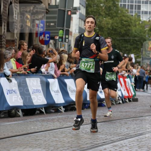 13.09.2026 - 21. swb-Marathon Bremen Strokosch-Dieckow http://msf.ph/oto/10316283 13.09.2026 13:06:34 Ziel 474, 1901, 3466, 4614, 6686, 7336, 8621, 8670, 9934, 508, 521, 788, 1009, 3127, 3910, 4574, 4777, 5238, 6784, 6951, 8580 meine-sportfotos.de