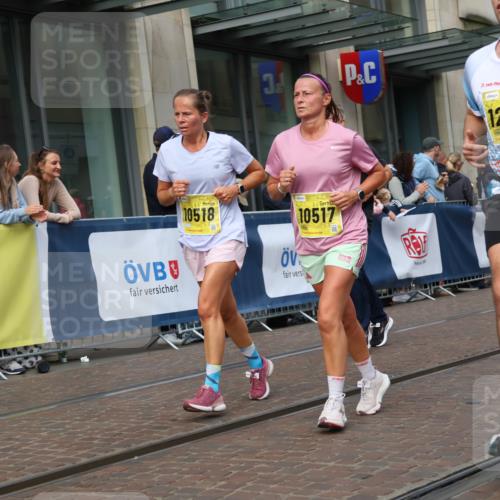 13.09.2026 - 21. swb-Marathon Bremen Strokosch-Dieckow http://msf.ph/oto/10316312 13.09.2026 10:57:15 Ziel 10177, 10226, 10300, 10394, 10460, 10517, 10518, 11106, 11245, 11365, 11480, 11498, 11532, 11568, 11609, 11734, 11965, 11966, 12037, 12111, 12222, 12264, 12372, 12400, 10157, 10166, 10408, 10578, 10687, 10700, 10772, 10969, 11000, 11079, 11236, 11292, 11328, 11484, 11667, 11946, 12032, 12263, 12382, 12383, 12400, 12411 meine-sportfotos.de