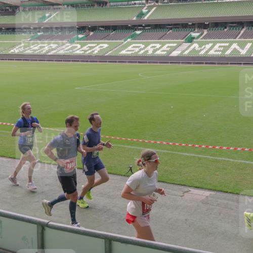 13.09.2026 - 21. swb-Marathon Bremen Michael Burmester http://msf.ph/oto/10316404 13.09.2026 12:51:31 Laufen im Stadion 235, 335, 469, 734, 771, 863, 1043, 1125, 1146, 1162, 1232, 1455, 1492, 1510, 1513, 1613, 1955, 1970, 1998, 2008, 2130, 2291, 2295, 2360, 2442, 2444, 2447, 2498, 2759, 2847, 3085, 3440, 3484, 3566, 3647, 3703, 3808, 3830, 3899, 3959, 3988, 4023, 4165, 4283, 4368, 4429, 4473, 4475, 4559, 4571, 4573, 4582, 4727, 4781, 4782, 4888, 4895, 5066, 5079, 5152, 5155, 5168, 5314, 5379, 5521, 5532, 5620, 5627, 5636, 5696, 6267, 6274, 6471, 6668, 6901, 8033, 8798 meine-sportfotos.de