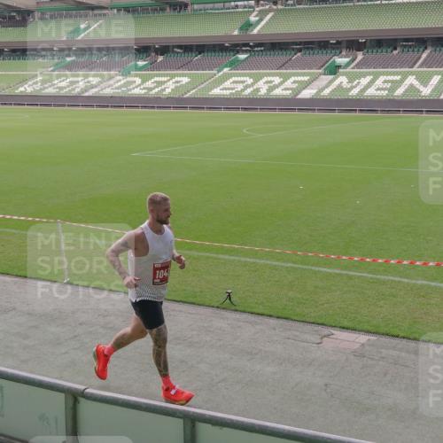 13.09.2026 - 21. swb-Marathon Bremen Michael Burmester http://msf.ph/oto/10316472 13.09.2026 12:51:34 Laufen im Stadion 235, 335, 734, 771, 863, 1043, 1125, 1146, 1162, 1232, 1455, 1492, 1510, 1513, 1613, 1955, 1970, 1998, 2008, 2130, 2291, 2295, 2360, 2442, 2444, 2447, 2498, 2759, 2847, 3085, 3440, 3484, 3566, 3647, 3703, 3808, 3830, 3899, 3959, 3988, 4023, 4165, 4283, 4368, 4429, 4473, 4475, 4559, 4571, 4573, 4582, 4727, 4781, 4782, 4888, 4895, 5066, 5079, 5152, 5155, 5168, 5314, 5379, 5521, 5532, 5620, 5627, 5636, 5696, 6267, 6274, 6471, 6668, 6901, 8033, 8798 meine-sportfotos.de