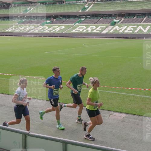 13.09.2026 - 21. swb-Marathon Bremen Michael Burmester http://msf.ph/oto/10316548 13.09.2026 12:51:39 Laufen im Stadion 107, 235, 335, 734, 771, 863, 1043, 1125, 1146, 1162, 1232, 1455, 1492, 1510, 1513, 1613, 1955, 1970, 1998, 2008, 2130, 2295, 2360, 2442, 2444, 2447, 2498, 2759, 2847, 3085, 3336, 3440, 3448, 3484, 3566, 3647, 3703, 3808, 3830, 3899, 3959, 3988, 4023, 4165, 4283, 4368, 4429, 4473, 4475, 4559, 4571, 4573, 4582, 4727, 4781, 4782, 4888, 4895, 5066, 5079, 5152, 5155, 5168, 5314, 5379, 5521, 5532, 5620, 5627, 5636, 5696, 6267, 6274, 6471, 6668, 6901, 8033, 8798 meine-sportfotos.de