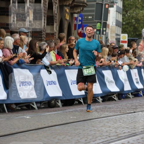 13.09.2026 - 21. swb-Marathon Bremen Strokosch-Dieckow http://msf.ph/oto/10316719 13.09.2026 13:06:38 Ziel 474, 1901, 3466, 7336, 7590, 8621, 8670, 9934, 13148, 521, 788, 1009, 3127, 3910, 4574, 5238, 6784, 6951, 8580, 8888 meine-sportfotos.de
