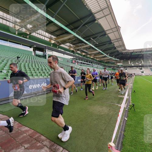 13.09.2026 - 21. swb-Marathon Bremen Michael Burmester http://msf.ph/oto/10316839 13.09.2026 13:14:00 Laufen im Stadion 183, 270, 278, 349, 460, 576, 600, 631, 695, 702, 768, 933, 950, 956, 1005, 1008, 1143, 1286, 1392, 1408, 1426, 1573, 1596, 1641, 1818, 1819, 1991, 2005, 2024, 2035, 2079, 2233, 2264, 2314, 2387, 2412, 2439, 2457, 2461, 2478, 2494, 2521, 2540, 2564, 2612, 2665, 2684, 2693, 2765, 2773, 2792, 2816, 2829, 2838, 2860, 2865, 2884, 2887, 2895, 2921, 2972, 2975, 2978, 3016, 3111, 3209, 3253, 3277, 3293, 3304, 3313, 3378, 3405, 3428, 3434, 3653, 3661, 4080 meine-sportfotos.de