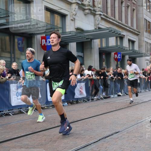 13.09.2026 - 21. swb-Marathon Bremen Strokosch-Dieckow http://msf.ph/oto/10316981 13.09.2026 13:16:36 Ziel 385, 472, 675, 696, 734, 827, 1970, 2319, 2473, 2474, 2809, 3246, 3706, 3716, 3961, 4135, 4137, 4156, 4485, 5772, 6049, 6531, 6535, 6704, 6819, 6953, 7284, 7297, 7387, 7875, 8858, 755, 792, 816, 985, 1076, 1162, 2474, 2604, 5255, 5554, 5963, 6367, 7053, 7603, 7801, 7875, 8171, 8288, 9031, 9115 meine-sportfotos.de