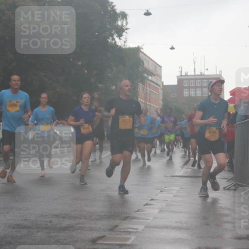 13.09.2026 - Kiel Lauf Markus Tischler http://msf.ph/oto/10317040 13.09.2026 10:47:32 Fleethörn 3508, 4049, 6877, 5741 meine-sportfotos.de