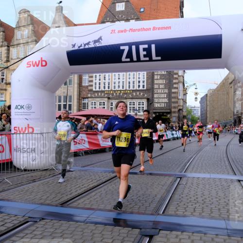 13.09.2026 - 21. swb-Marathon Bremen Tim E. http://msf.ph/oto/10317399 13.09.2026 10:57:27 Ziel 10157, 10166, 10408, 10578, 10687, 10700, 10772, 10969, 11236, 11292, 11484, 11667, 12032, 12263, 12382, 12383, 12411 meine-sportfotos.de