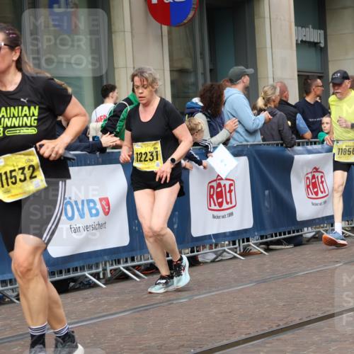 13.09.2026 - 21. swb-Marathon Bremen Strokosch-Dieckow http://msf.ph/oto/10317465 13.09.2026 10:57:39 Ziel 10078, 10460, 10543, 10559, 10565, 10604, 10707, 10728, 10826, 10828, 10903, 10914, 10931, 10932, 11136, 11153, 11332, 11532, 11568, 11824, 11856, 11863, 12228, 12231, 12427, 12441, 12551, 12555, 10177, 10226, 10300, 10394, 10460, 10517, 10518, 11106, 11245, 11365, 11480, 11498, 11609, 11734, 11965, 11966, 12037, 12111, 12222, 12264, 12372, 12400, 12411 meine-sportfotos.de
