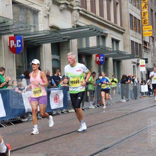 13.09.2026 - 21. swb-Marathon Bremen Strokosch-Dieckow http://msf.ph/oto/10317729 13.09.2026 10:57:45 Ziel 10078, 10494, 10543, 10559, 10565, 10604, 10673, 10707, 10728, 10750, 10798, 10826, 10828, 10903, 10914, 10931, 10932, 11136, 11295, 11332, 11388, 11752, 11824, 11856, 11863, 11884, 12017, 12231, 12386, 12387, 12427, 12441, 12482, 12551, 10177, 10300, 10394, 10460, 10707, 11106, 11153, 11245, 11365, 11480, 11498, 11532, 11568, 11734, 11965, 11966, 12037, 12111, 12222, 12228, 12231, 12264, 12372 meine-sportfotos.de
