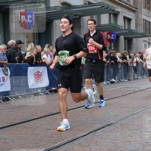13.09.2026 - 21. swb-Marathon Bremen Strokosch-Dieckow http://msf.ph/oto/10317739 13.09.2026 13:16:51 Ziel 842, 2052, 2319, 3246, 3706, 4156, 4805, 6095, 6624, 6704, 6734, 6759, 6953, 7284, 8111, 8418, 8858, 385, 472, 675, 696, 734, 816, 827, 985, 1970, 2319, 2473, 2474, 2809, 3716, 3961, 4135, 4137, 4485, 5255, 5772, 6049, 6367, 6531, 6535, 6819, 7297, 7387, 7875 meine-sportfotos.de