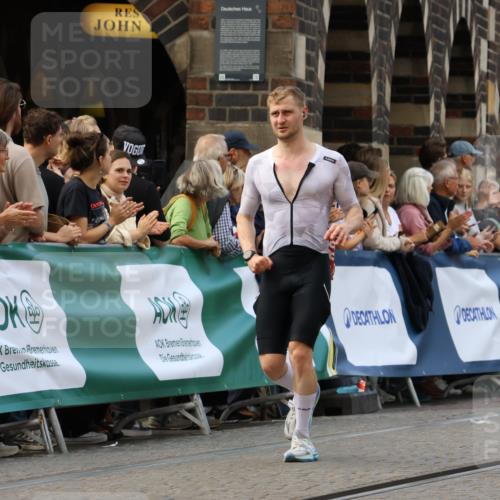 13.09.2026 - 21. swb-Marathon Bremen Strokosch-Dieckow http://msf.ph/oto/10317932 13.09.2026 13:07:04 Ziel 508, 521, 788, 1009, 2832, 3127, 3910, 4574, 4777, 5238, 6784, 6951, 8580, 8888, 1540, 1863, 3118, 4808, 6053, 7636, 7876, 8980, 9927 meine-sportfotos.de