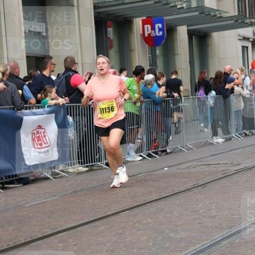 13.09.2026 - 21. swb-Marathon Bremen Strokosch-Dieckow http://msf.ph/oto/10317970 13.09.2026 10:57:50 Ziel 10249, 10494, 10530, 10543, 10559, 10604, 10673, 10750, 10798, 10826, 10828, 10903, 10914, 10931, 10932, 11120, 11131, 11136, 11202, 11295, 11332, 11388, 11420, 11752, 11863, 11884, 11906, 11952, 12017, 12386, 12387, 12441, 12482, 12551, 10078, 10177, 10460, 10565, 10707, 10728, 11106, 11153, 11245, 11480, 11532, 11568, 11824, 11856, 11965, 11966, 12222, 12228, 12231, 12264, 12427 meine-sportfotos.de