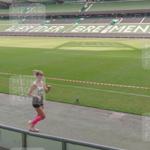 13.09.2026 - 21. swb-Marathon Bremen Michael Burmester http://msf.ph/oto/10318111 13.09.2026 12:53:26 Laufen im Stadion 102, 107, 145, 313, 376, 385, 472, 481, 541, 560, 615, 616, 675, 683, 696, 740, 755, 792, 816, 827, 982, 985, 987, 1033, 1056, 1076, 1207, 1232, 1252, 1297, 1419, 1433, 1445, 1468, 1492, 1528, 1542, 1551, 1631, 1646, 1664, 1704, 1707, 1814, 1955, 2007, 2008, 2043, 2055, 2203, 2280, 2350, 2362, 2401, 2422, 2454, 2480, 2498, 2499, 2623, 2701, 2767, 2820, 2824, 2858, 2882, 2913, 2971, 2997, 3054, 3085, 3149, 3236, 3336, 3362, 3413, 3448, 3830, 3899, 3988, 4283, 4475, 4605 meine-sportfotos.de