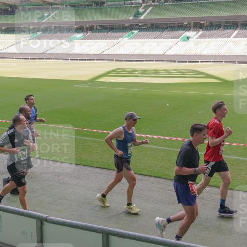 13.09.2026 - 21. swb-Marathon Bremen Michael Burmester http://msf.ph/oto/10318393 13.09.2026 12:53:39 Laufen im Stadion 102, 107, 145, 161, 189, 313, 376, 385, 461, 472, 481, 541, 560, 615, 616, 666, 675, 683, 696, 740, 755, 792, 816, 827, 982, 985, 987, 1033, 1056, 1076, 1207, 1252, 1297, 1419, 1433, 1445, 1468, 1528, 1542, 1551, 1631, 1646, 1658, 1664, 1704, 1707, 1814, 2007, 2043, 2055, 2203, 2280, 2350, 2362, 2401, 2422, 2454, 2480, 2498, 2499, 2623, 2701, 2767, 2820, 2824, 2858, 2882, 2913, 2962, 2971, 2997, 3054, 3085, 3149, 3236, 3336, 3357, 3362, 3413, 3448, 4283, 4605 meine-sportfotos.de