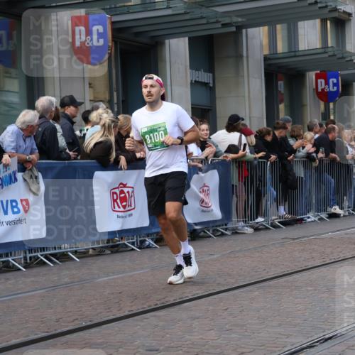 13.09.2026 - 21. swb-Marathon Bremen Strokosch-Dieckow http://msf.ph/oto/10318722 13.09.2026 13:17:16 Ziel 560, 771, 842, 1297, 2008, 2125, 2234, 2812, 3148, 3760, 4171, 4498, 4499, 4620, 5041, 5550, 5817, 6803, 7901, 8100, 8250, 8253, 8446, 8532, 8714, 9075, 9400, 9505, 13107, 842, 2052, 2319, 3246, 3706, 4156, 4805, 6095, 6624, 6704, 6734, 6759, 6953, 7284, 8111, 8418, 8858 meine-sportfotos.de