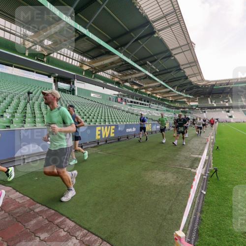 13.09.2026 - 21. swb-Marathon Bremen Michael Burmester http://msf.ph/oto/10318790 13.09.2026 13:17:10 Laufen im Stadion 134, 153, 231, 267, 271, 311, 449, 588, 598, 612, 653, 990, 1057, 1185, 1312, 1424, 1425, 1465, 1539, 1790, 1813, 1825, 1987, 2013, 2067, 2096, 2218, 2259, 2351, 2363, 2381, 2389, 2419, 2468, 2532, 2550, 2562, 2579, 2586, 2601, 2647, 2655, 2664, 2678, 2698, 2778, 2797, 2799, 2821, 2846, 2974, 2984, 2996, 3001, 3104, 3133, 3180, 3195, 3213, 3237, 3314, 3331, 3337, 3366, 3387, 3421, 3431, 3479, 3486, 3501, 3506, 3512, 3548, 3654 meine-sportfotos.de