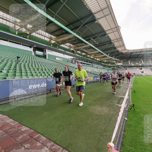 13.09.2026 - 21. swb-Marathon Bremen Michael Burmester http://msf.ph/oto/10318860 13.09.2026 13:17:17 Laufen im Stadion 134, 153, 231, 267, 271, 311, 404, 449, 588, 598, 612, 653, 732, 837, 990, 1057, 1185, 1312, 1424, 1425, 1465, 1539, 1790, 1813, 1825, 1844, 1987, 2013, 2056, 2067, 2096, 2259, 2351, 2358, 2363, 2381, 2389, 2419, 2468, 2532, 2550, 2562, 2579, 2586, 2601, 2647, 2655, 2664, 2678, 2698, 2778, 2797, 2799, 2821, 2846, 2893, 2974, 2984, 2996, 3001, 3104, 3133, 3146, 3180, 3195, 3210, 3213, 3237, 3314, 3331, 3337, 3366, 3387, 3421, 3431, 3479, 3501, 3506, 3512, 3548, 3633, 3654 meine-sportfotos.de