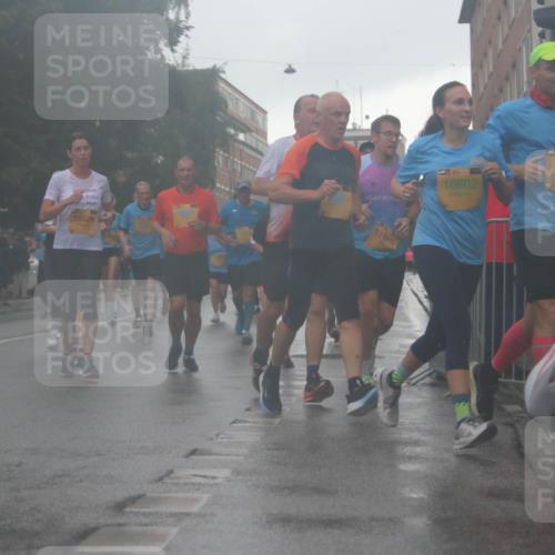 13.09.2026 - Kiel Lauf Markus Tischler http://msf.ph/oto/10318898 13.09.2026 10:50:00 Fleethörn 11915, 10320, 11, 38, 10802, 4977 meine-sportfotos.de