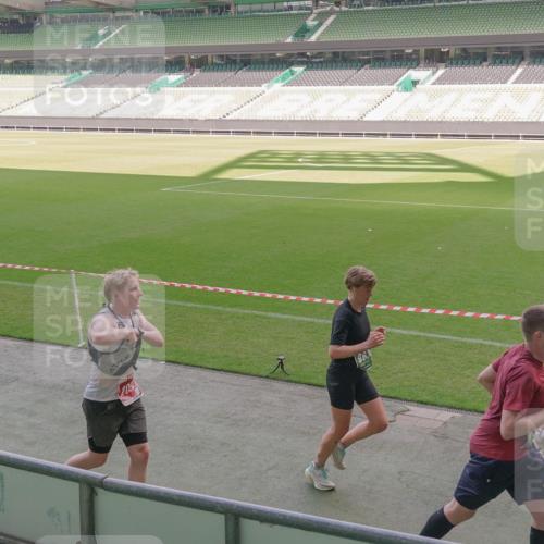 13.09.2026 - 21. swb-Marathon Bremen Michael Burmester http://msf.ph/oto/10318955 13.09.2026 12:54:06 Laufen im Stadion 102, 145, 161, 189, 201, 313, 376, 385, 461, 472, 481, 541, 560, 615, 616, 666, 675, 696, 740, 755, 816, 827, 982, 985, 987, 1053, 1056, 1076, 1207, 1297, 1419, 1433, 1445, 1468, 1528, 1542, 1551, 1631, 1658, 1664, 1704, 1707, 1814, 2055, 2280, 2350, 2362, 2390, 2401, 2422, 2454, 2474, 2499, 2623, 2701, 2733, 2801, 2820, 2824, 2858, 2870, 2882, 2913, 2922, 2962, 2971, 2997, 3012, 3054, 3134, 3206, 3236, 3241, 3356, 3357, 3362, 3413, 4605 meine-sportfotos.de
