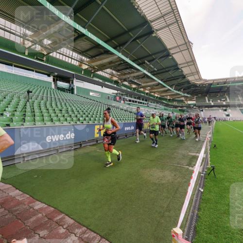 13.09.2026 - 21. swb-Marathon Bremen Michael Burmester http://msf.ph/oto/10319016 13.09.2026 13:17:33 Laufen im Stadion 134, 153, 231, 267, 271, 311, 404, 449, 588, 732, 753, 837, 990, 1057, 1185, 1312, 1424, 1425, 1465, 1539, 1790, 1813, 1825, 1844, 1868, 1987, 2056, 2067, 2096, 2123, 2259, 2351, 2357, 2358, 2363, 2381, 2389, 2419, 2532, 2550, 2562, 2579, 2586, 2601, 2614, 2647, 2655, 2664, 2778, 2797, 2799, 2821, 2846, 2849, 2880, 2893, 2974, 2984, 2996, 3104, 3133, 3146, 3180, 3195, 3210, 3213, 3314, 3337, 3366, 3387, 3421, 3431, 3476, 3479, 3501, 3506, 3537, 3548, 3633, 3654, 3740 meine-sportfotos.de