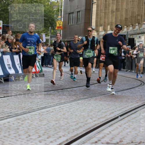 13.09.2026 - 21. swb-Marathon Bremen Strokosch-Dieckow http://msf.ph/oto/10319088 13.09.2026 13:07:32 Ziel 1540, 1863, 3043, 3118, 3794, 3973, 4808, 6053, 7636, 7876, 8980, 9927, 819, 969, 2135, 4852, 4990, 5570, 5976, 7558, 7803, 8611, 8737, 9035, 9356 meine-sportfotos.de