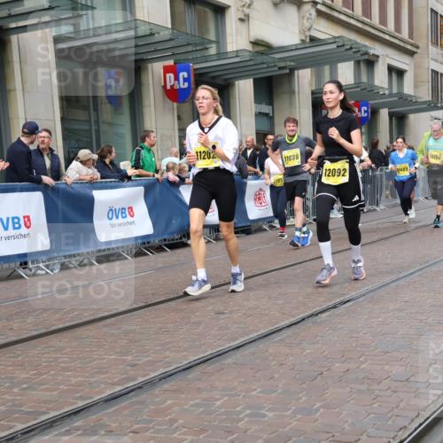 13.09.2026 - 21. swb-Marathon Bremen Strokosch-Dieckow http://msf.ph/oto/10319105 13.09.2026 10:58:14 Ziel 10878, 10879, 11004, 11030, 11152, 11189, 11202, 11384, 11403, 11455, 11488, 11686, 11743, 11750, 11906, 11953, 11955, 12092, 12180, 12237, 12320, 12499, 12505, 12518, 10249, 10494, 10530, 10543, 10559, 10604, 10673, 10750, 10798, 10826, 10828, 10903, 10914, 10931, 10932, 11120, 11131, 11136, 11295, 11332, 11388, 11420, 11752, 11863, 11884, 11906, 11952, 12017, 12386, 12387, 12441, 12482, 12551 meine-sportfotos.de
