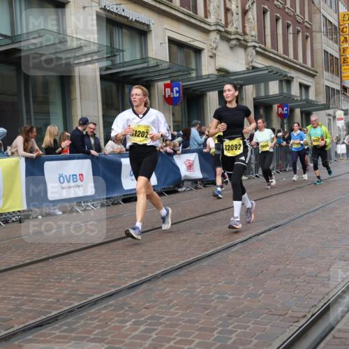 13.09.2026 - 21. swb-Marathon Bremen Strokosch-Dieckow http://msf.ph/oto/10319128 13.09.2026 10:58:15 Ziel 10878, 10879, 11004, 11030, 11152, 11189, 11202, 11228, 11384, 11403, 11455, 11488, 11686, 11743, 11750, 11953, 11955, 12092, 12180, 12237, 12320, 12499, 12505, 12518, 10249, 10494, 10530, 10543, 10559, 10604, 10673, 10750, 10798, 10826, 10828, 10903, 10914, 10931, 10932, 11120, 11131, 11136, 11202, 11295, 11332, 11388, 11420, 11752, 11863, 11884, 11906, 11952, 12017, 12386, 12387, 12441, 12482, 12551 meine-sportfotos.de