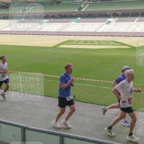 13.09.2026 - 21. swb-Marathon Bremen Michael Burmester http://msf.ph/oto/10319200 13.09.2026 12:54:20 Laufen im Stadion 102, 145, 161, 189, 201, 313, 376, 385, 461, 472, 481, 495, 541, 560, 615, 616, 666, 675, 696, 740, 755, 816, 827, 982, 985, 987, 1053, 1056, 1076, 1197, 1207, 1390, 1419, 1433, 1445, 1468, 1528, 1551, 1599, 1631, 1658, 1664, 1704, 1707, 1814, 2055, 2125, 2234, 2280, 2362, 2383, 2390, 2401, 2422, 2454, 2474, 2499, 2623, 2701, 2733, 2801, 2820, 2824, 2858, 2870, 2882, 2913, 2922, 2962, 2971, 2997, 3012, 3054, 3134, 3175, 3206, 3241, 3246, 3346, 3356, 3357, 3362, 3413 meine-sportfotos.de