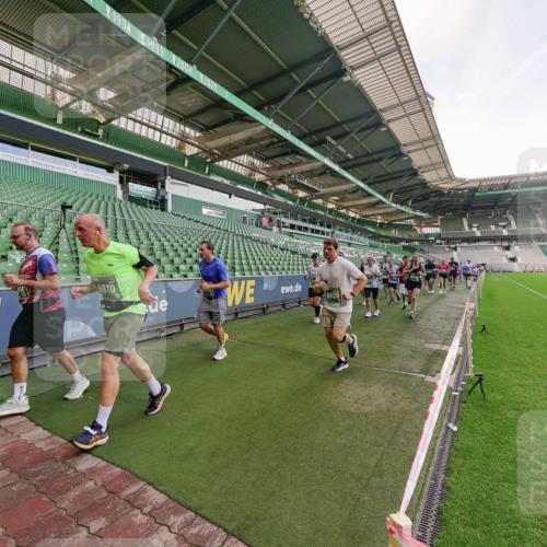 13.09.2026 - 21. swb-Marathon Bremen Michael Burmester http://msf.ph/oto/10319216 13.09.2026 13:17:51 Laufen im Stadion 134, 153, 267, 271, 311, 404, 449, 546, 588, 732, 753, 837, 990, 1057, 1424, 1425, 1539, 1790, 1813, 1825, 1844, 1868, 1987, 2056, 2067, 2096, 2123, 2137, 2259, 2294, 2357, 2358, 2363, 2381, 2389, 2419, 2453, 2532, 2550, 2562, 2586, 2601, 2614, 2647, 2655, 2778, 2797, 2821, 2849, 2857, 2879, 2880, 2893, 2984, 2996, 2999, 3096, 3100, 3104, 3146, 3180, 3195, 3210, 3213, 3314, 3337, 3366, 3421, 3431, 3476, 3479, 3501, 3506, 3537, 3548, 3633, 3654, 3740, 4478 meine-sportfotos.de