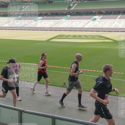13.09.2026 - 21. swb-Marathon Bremen Michael Burmester http://msf.ph/oto/10319294 13.09.2026 12:54:25 Laufen im Stadion 145, 161, 189, 201, 313, 376, 385, 388, 461, 472, 481, 495, 541, 560, 615, 616, 666, 675, 696, 740, 755, 816, 827, 982, 985, 987, 1053, 1056, 1076, 1197, 1207, 1390, 1419, 1433, 1445, 1468, 1528, 1551, 1599, 1631, 1658, 1664, 1704, 1707, 1814, 2055, 2125, 2234, 2251, 2280, 2362, 2383, 2390, 2401, 2422, 2454, 2474, 2499, 2623, 2701, 2733, 2801, 2820, 2824, 2858, 2870, 2882, 2913, 2922, 2962, 2971, 2997, 3012, 3054, 3134, 3175, 3206, 3241, 3246, 3346, 3356, 3357, 3362, 3413, 3716 meine-sportfotos.de