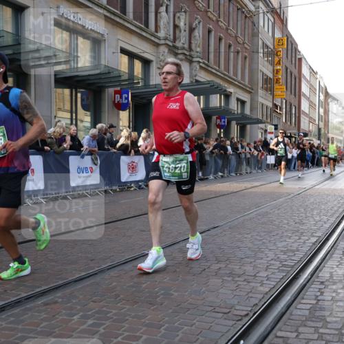 13.09.2026 - 21. swb-Marathon Bremen Strokosch-Dieckow http://msf.ph/oto/10319322 13.09.2026 13:17:27 Ziel 560, 771, 948, 1297, 2001, 2008, 2125, 2234, 2812, 3051, 3192, 3760, 4171, 4286, 4374, 4498, 4499, 4620, 5041, 5530, 5550, 5817, 5935, 7901, 8100, 8250, 8869, 9400, 9505, 9595, 9596, 9837, 13041, 13107, 560, 842, 2052, 3148, 4805, 6095, 6624, 6734, 6759, 6803, 8111, 8253, 8418, 8446, 8532, 8714, 9075 meine-sportfotos.de
